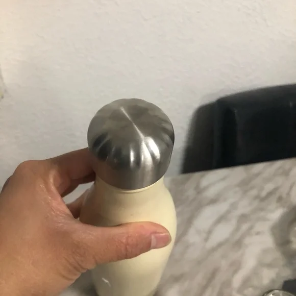 Rae Dunn Water bottle. Excellent condition. Beige color - Picture 4 of 4